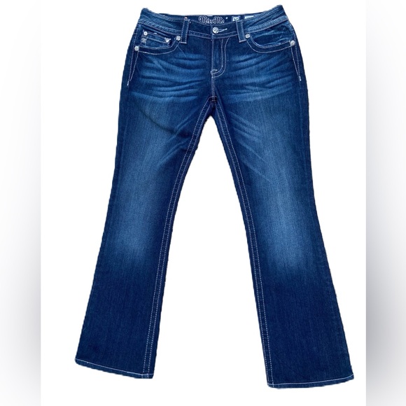 ***SOLD*** MISS ME Signature Boot Cut Embellished Flap Pocket Jeans Size 30 x 30 - Picture 2 of 12